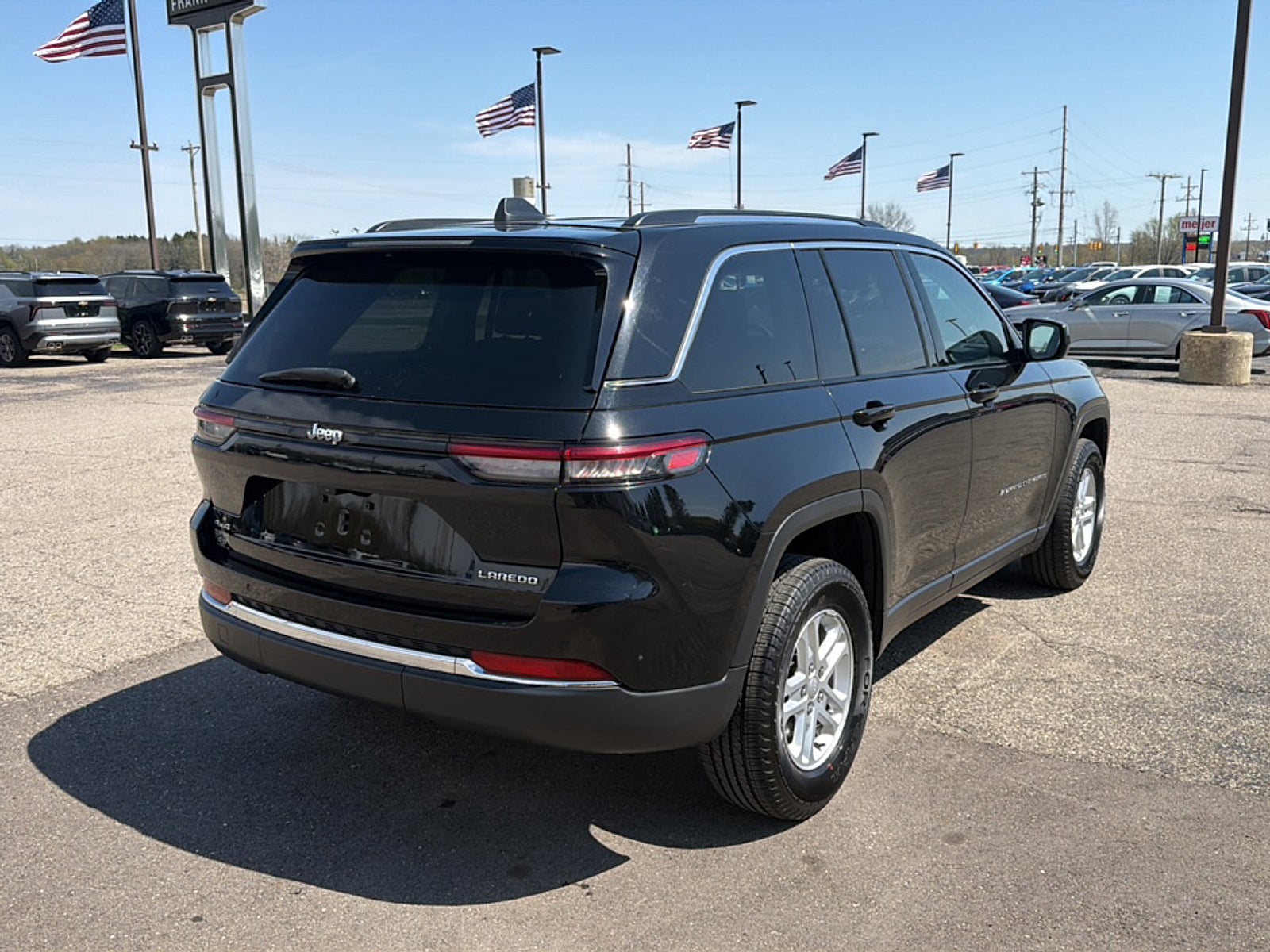 2023 Jeep Grand Cherokee Laredo