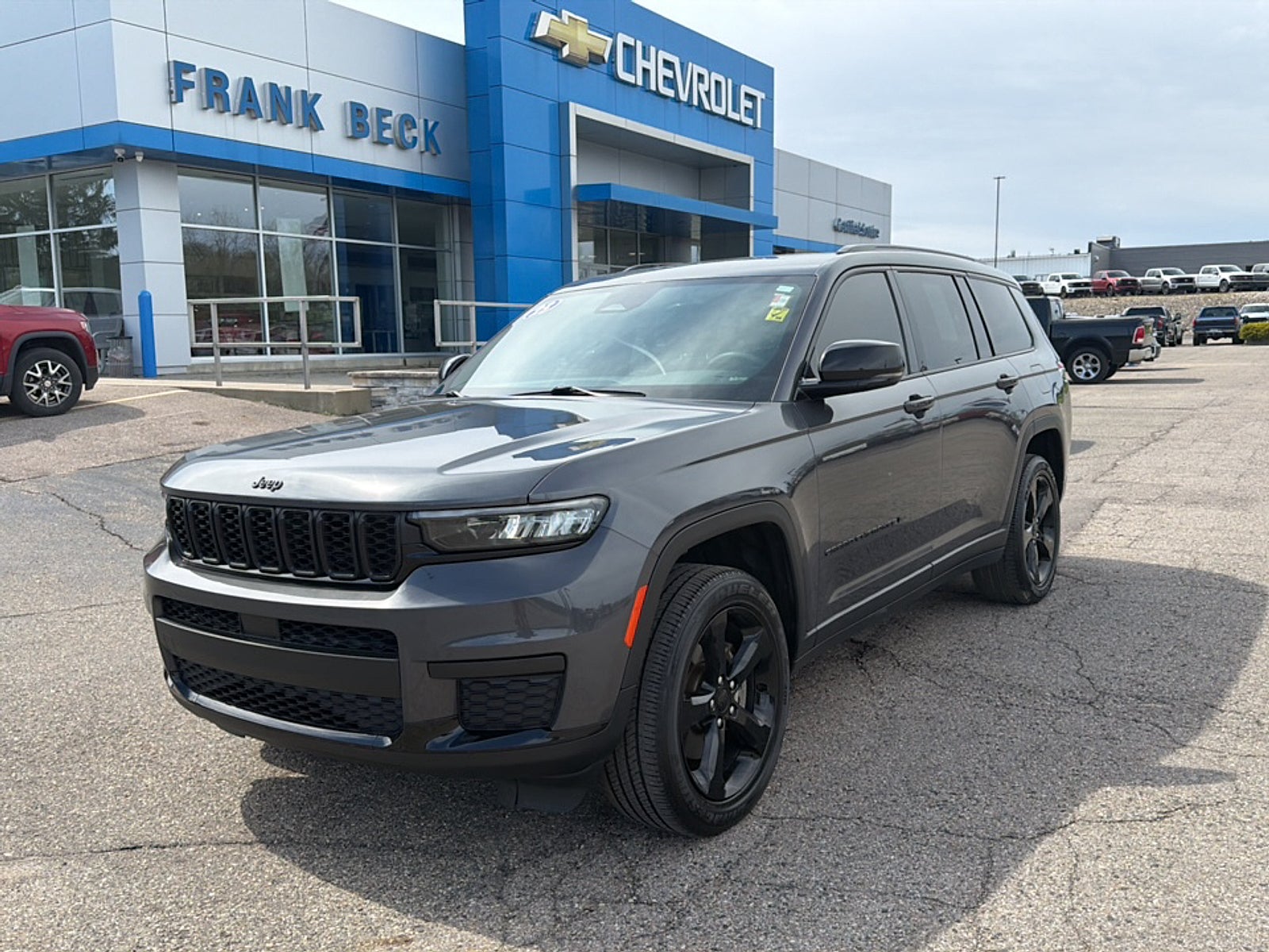 2023 Jeep Grand Cherokee L Altitude