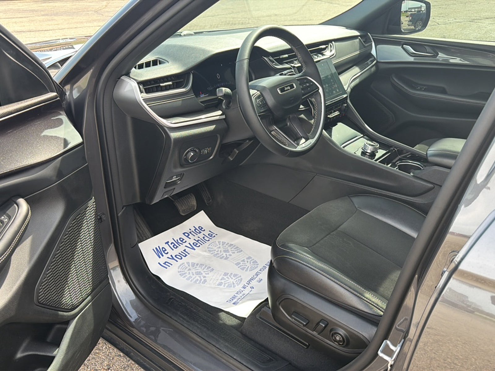 2023 Jeep Grand Cherokee L Altitude
