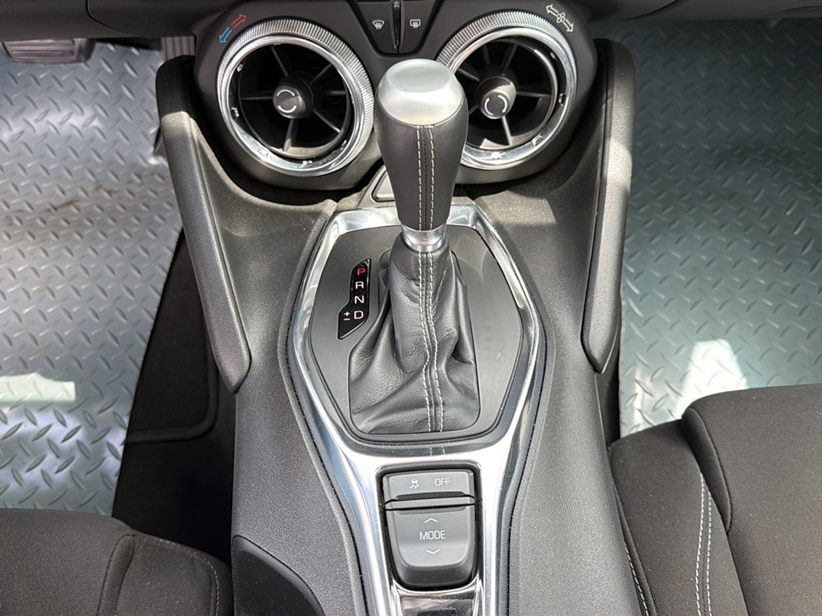 2023 Chevrolet Camaro LT1