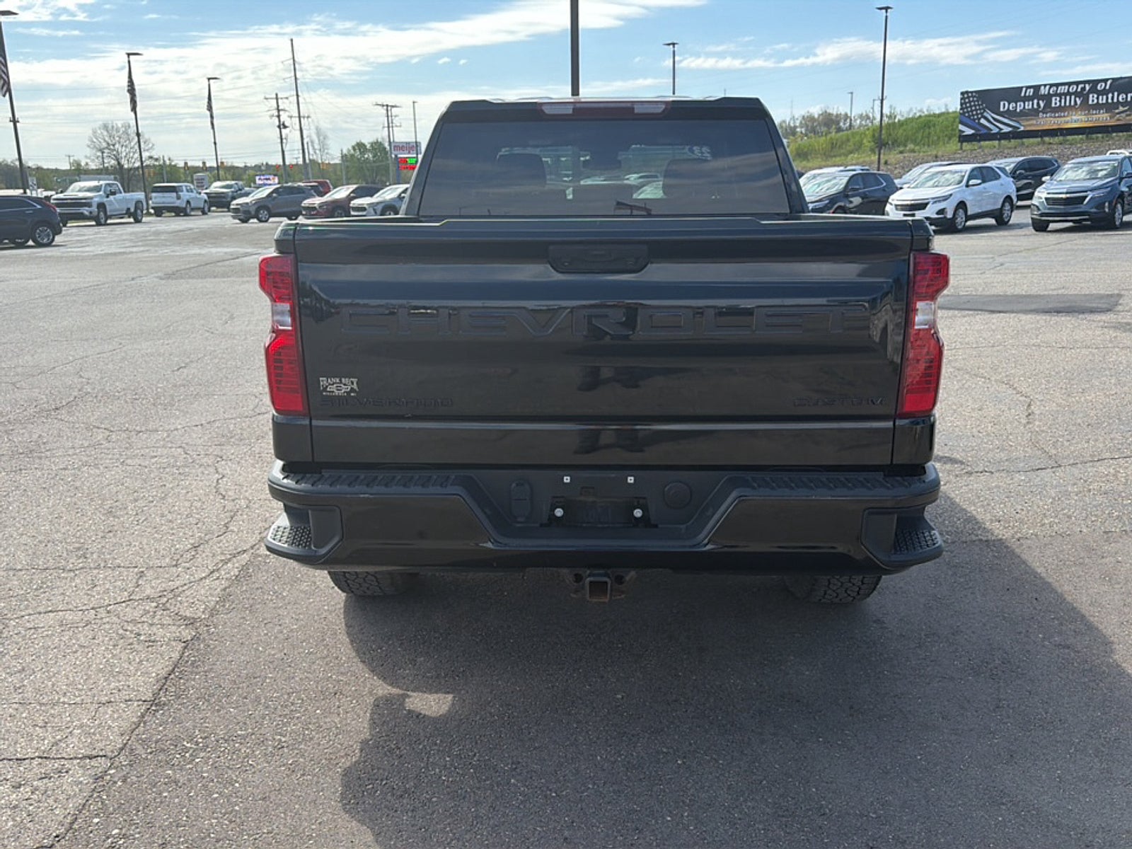 2023 Chevrolet Silverado 1500 Custom