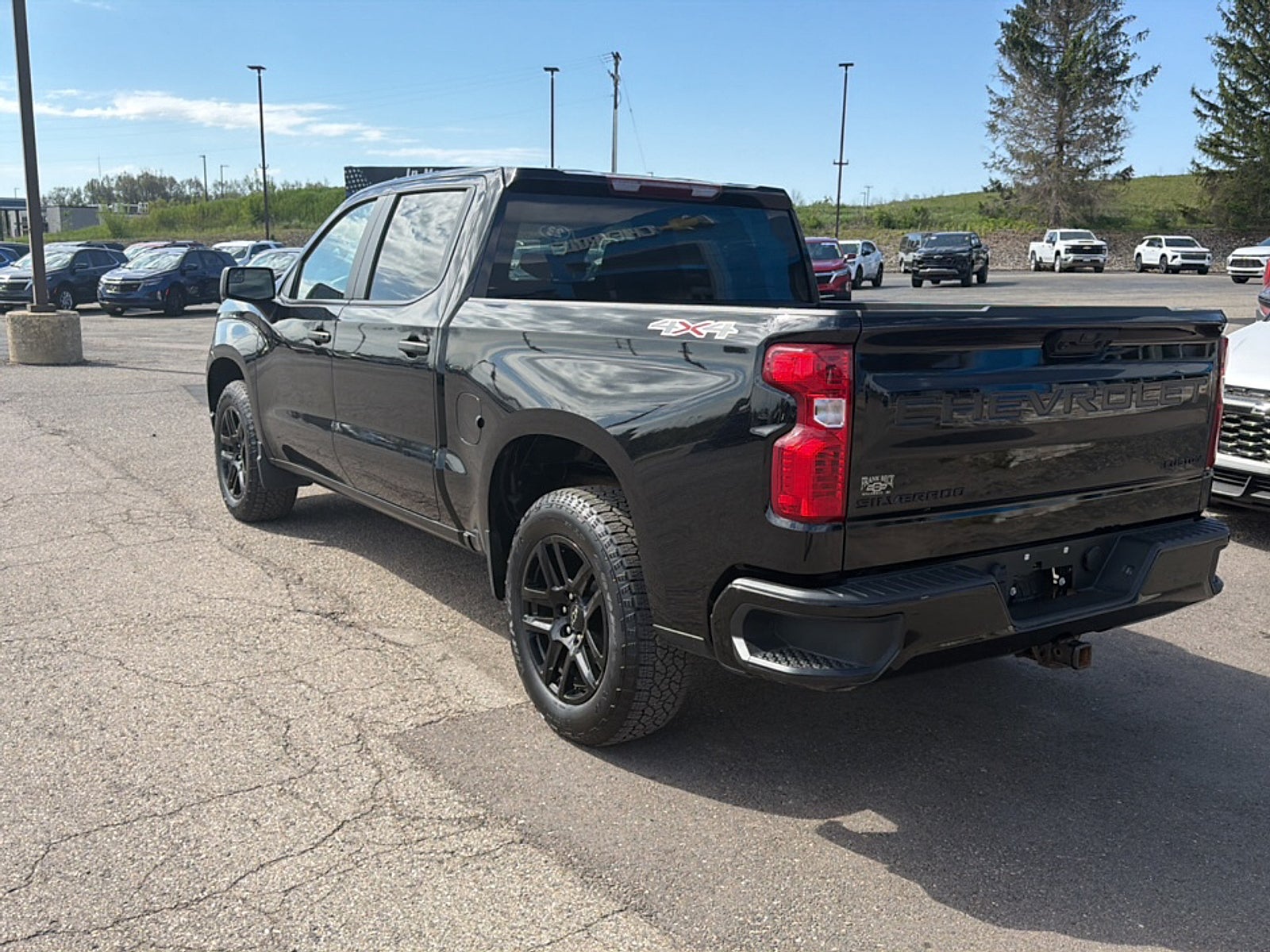 2023 Chevrolet Silverado 1500 Custom
