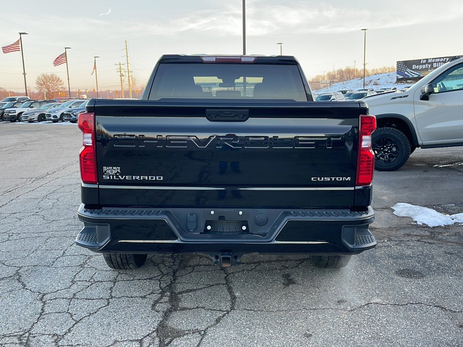 2023 Chevrolet Silverado 1500 Custom