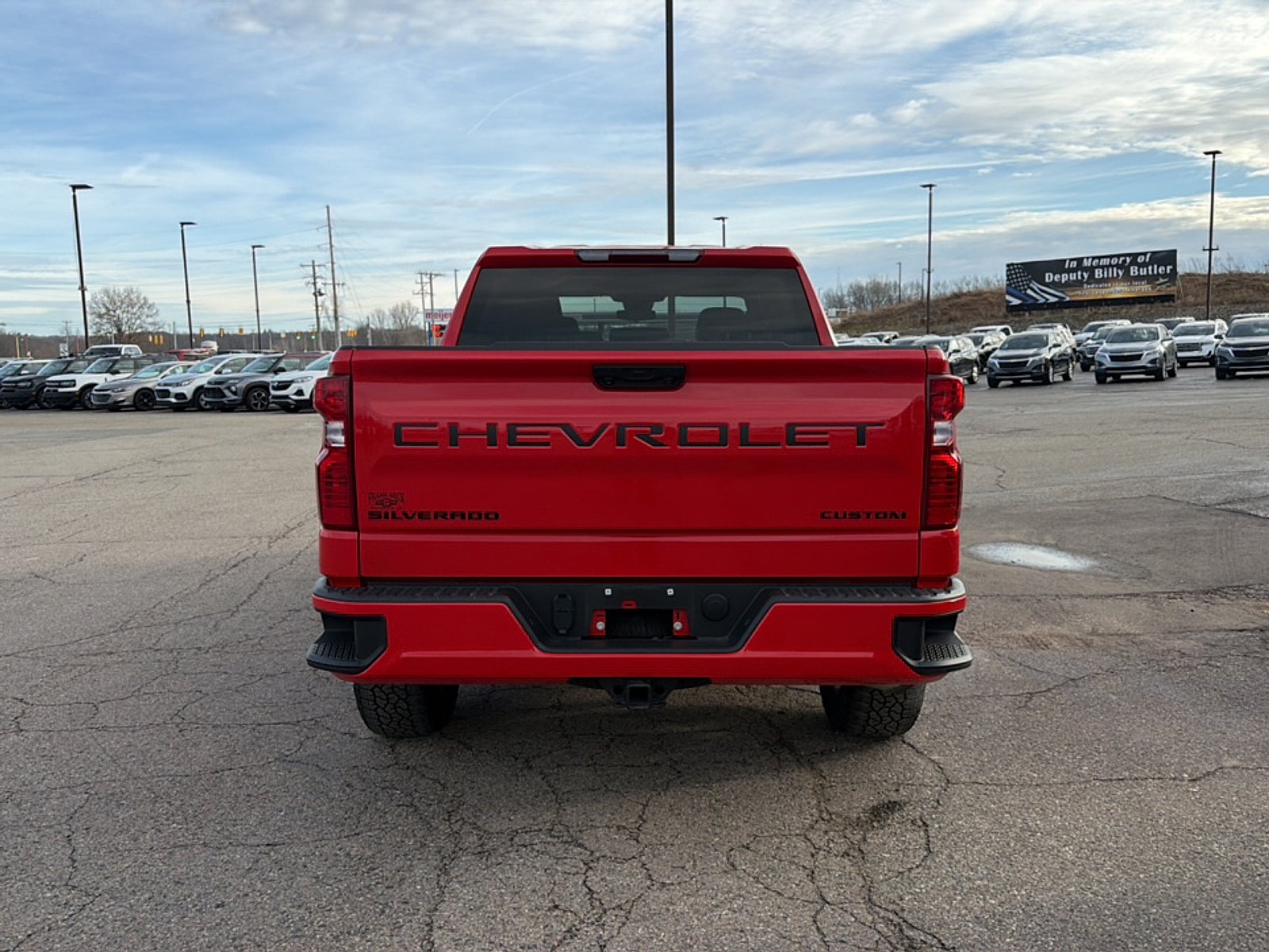 2023 Chevrolet Silverado 1500 Custom