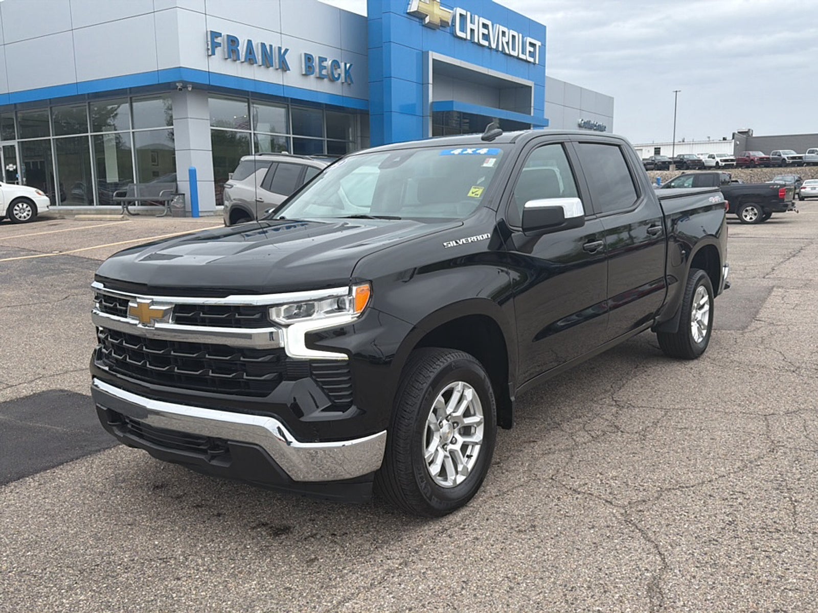 2023 Chevrolet Silverado 1500 LT (2FL)