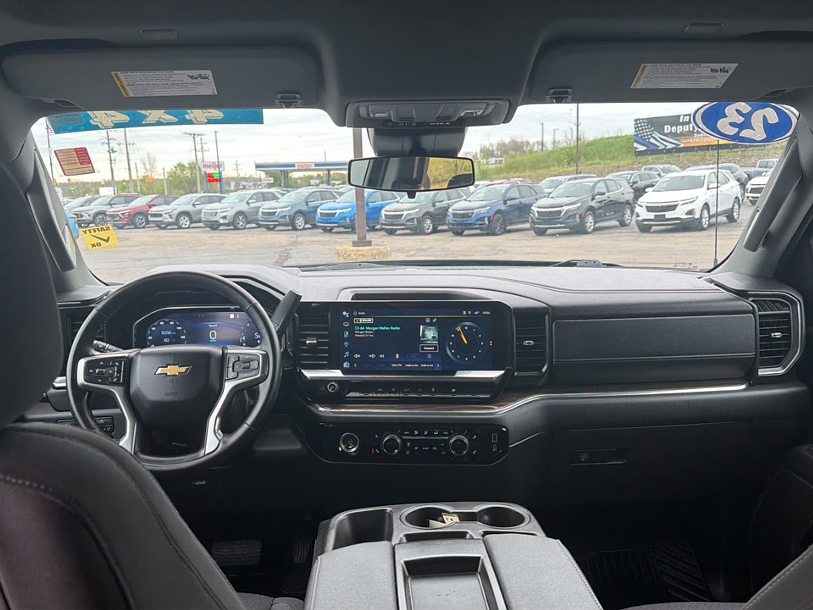 2023 Chevrolet Silverado 1500 LT (2FL)