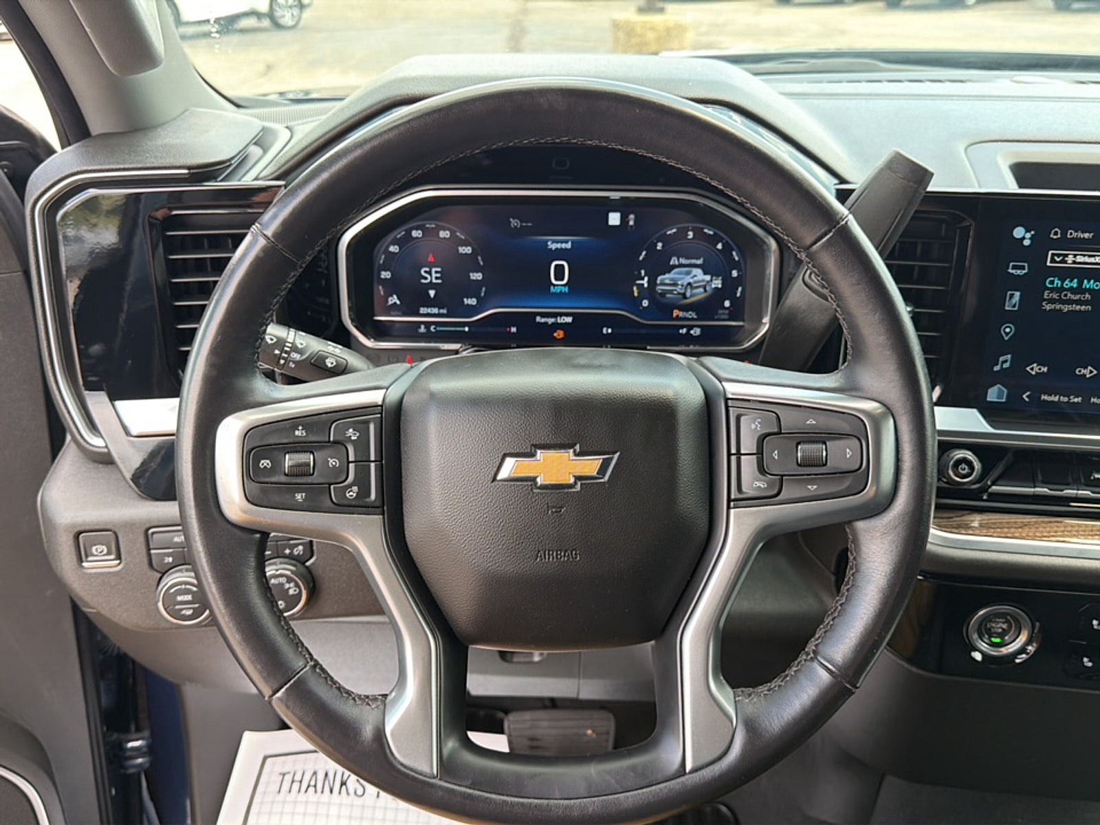 2023 Chevrolet Silverado 1500 LT (2FL)