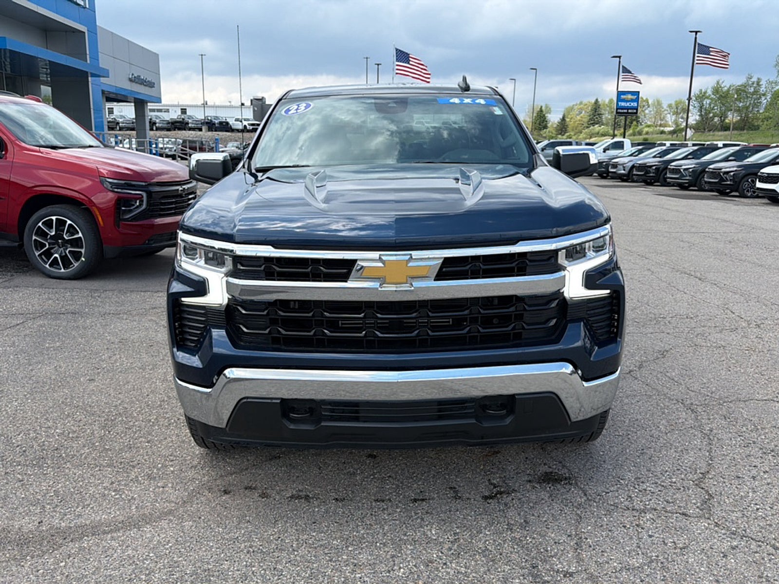 2023 Chevrolet Silverado 1500 LT (2FL)