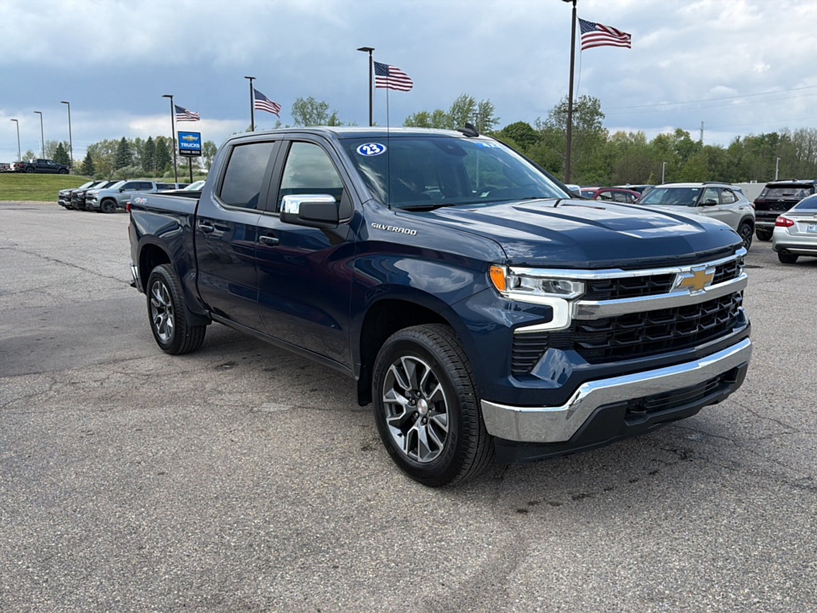 2023 Chevrolet Silverado 1500 LT (2FL)