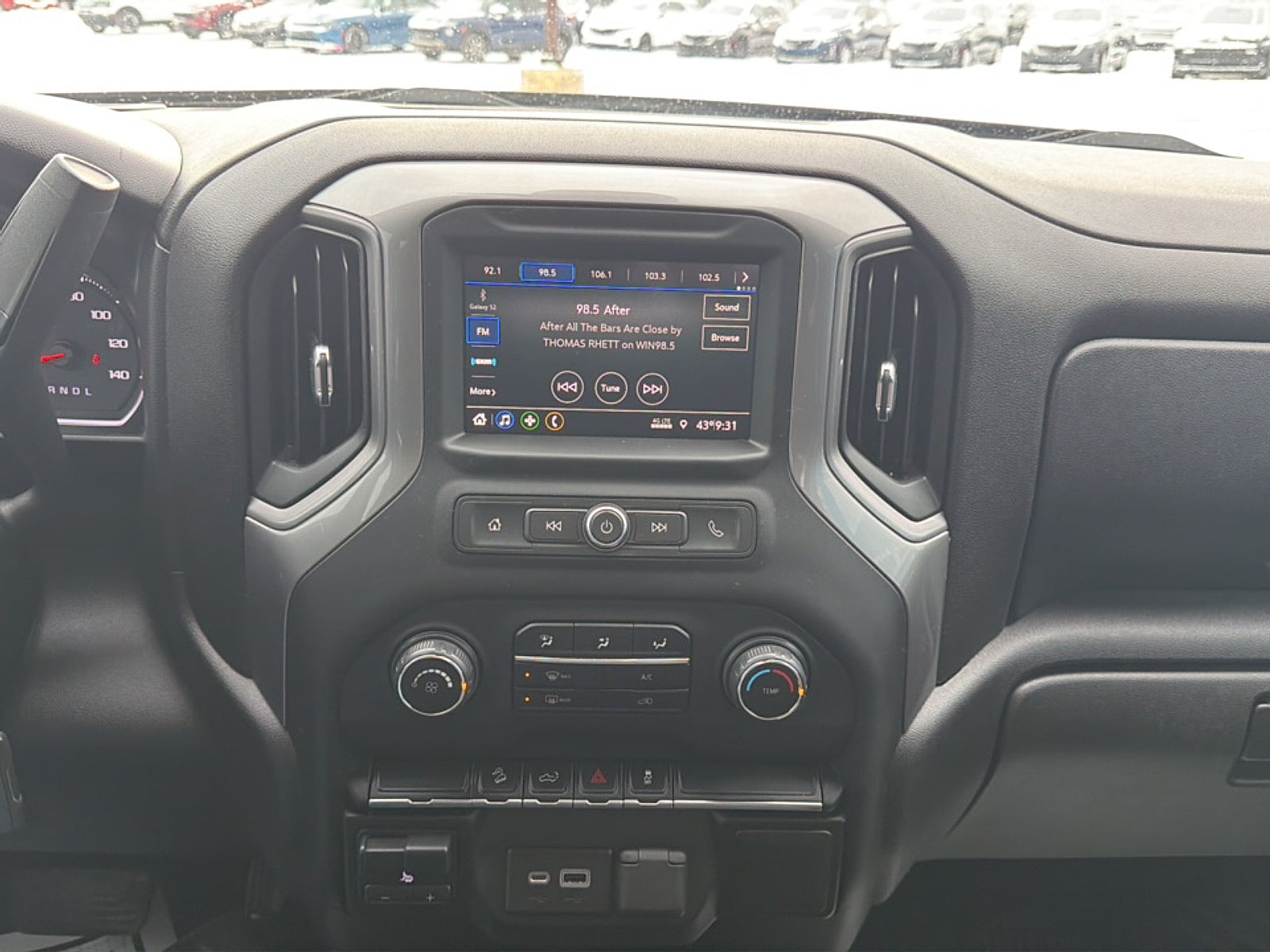 2021 Chevrolet Silverado 1500 Custom Trail Boss