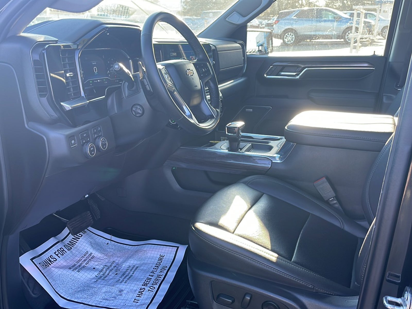 2024 Chevrolet Silverado 1500 LTZ