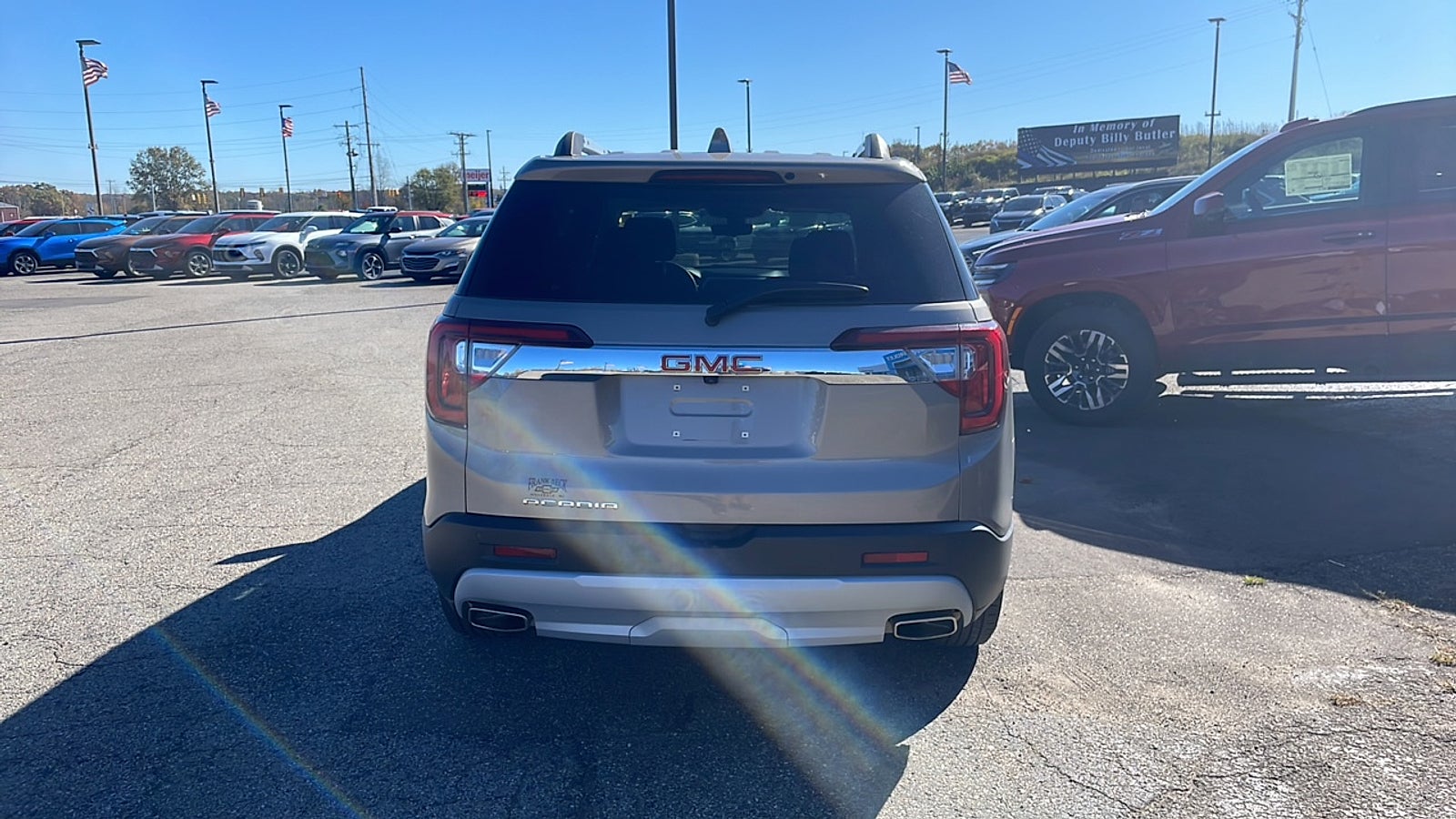 2023 GMC Acadia SLE