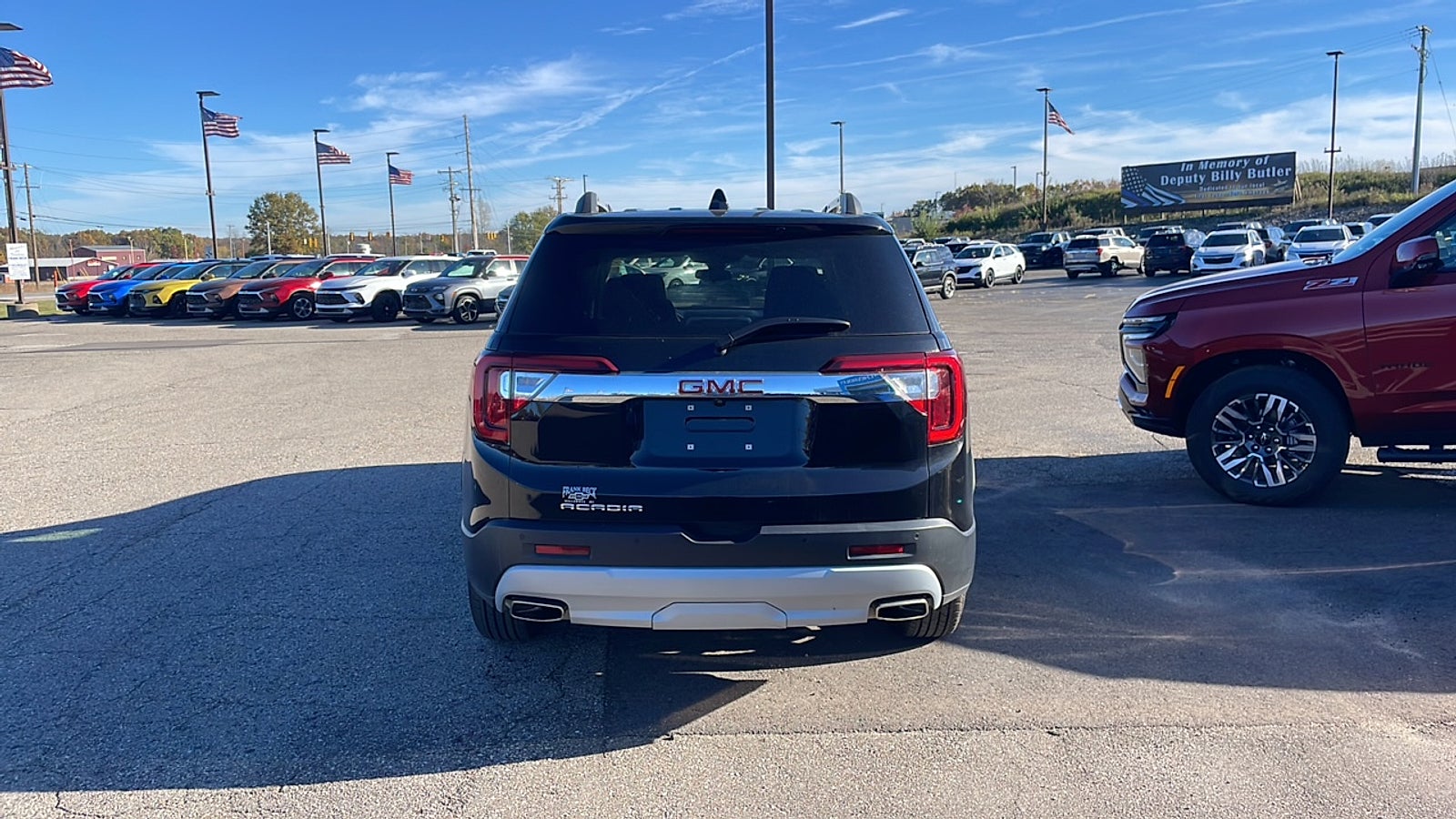 2023 GMC Acadia SLE