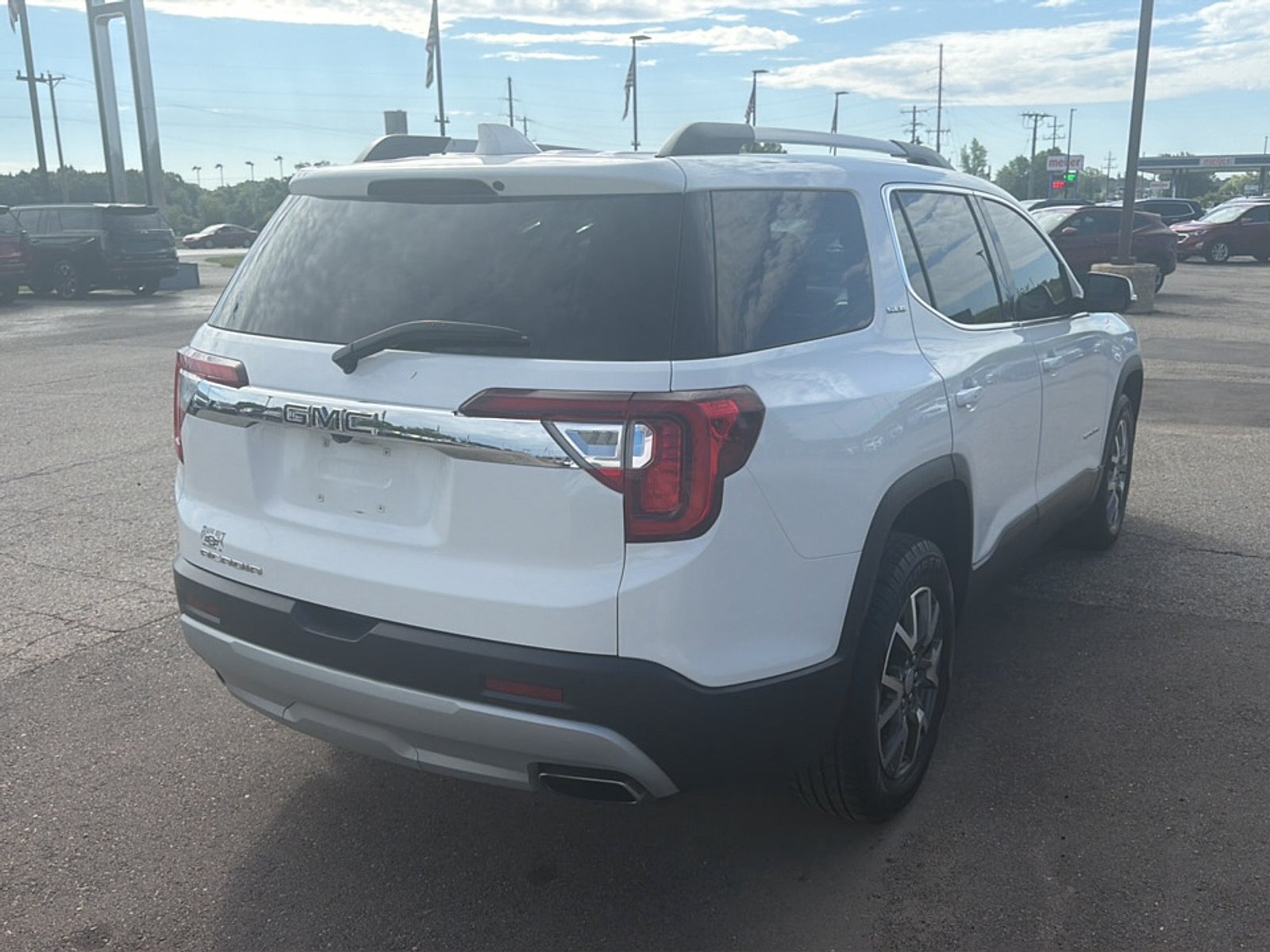 2021 GMC Acadia SLE