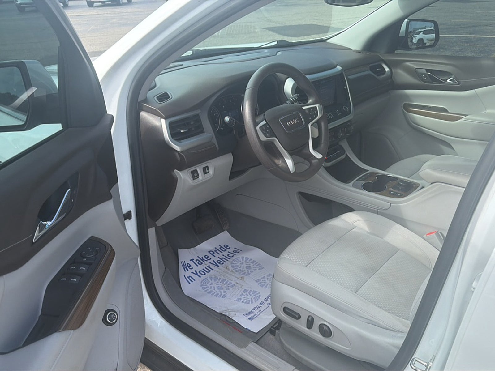 2021 GMC Acadia SLE