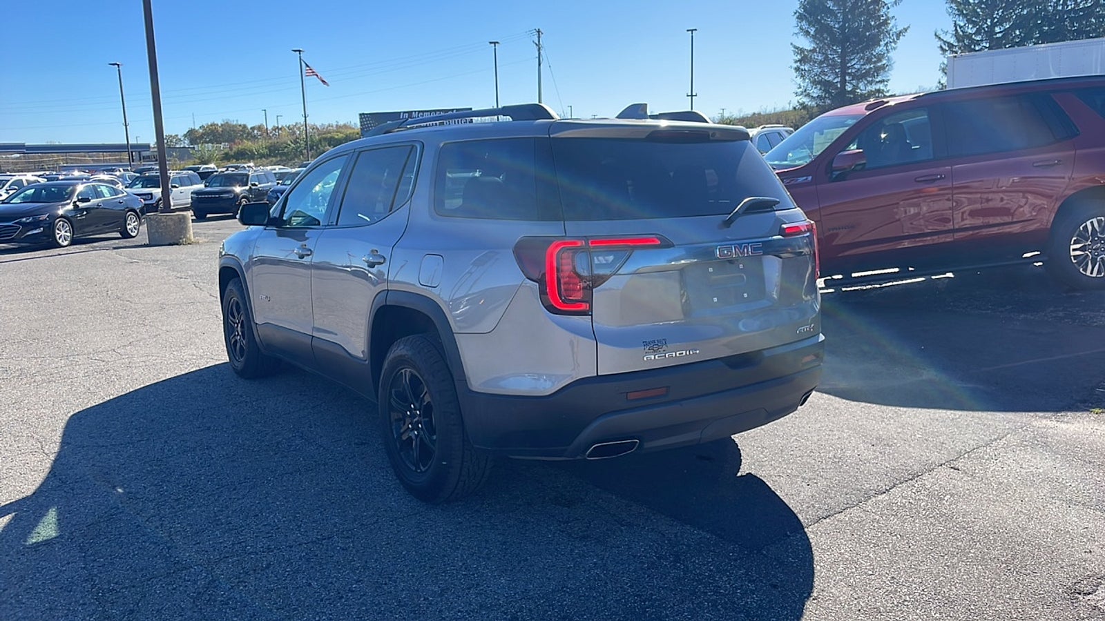 2023 GMC Acadia AT4