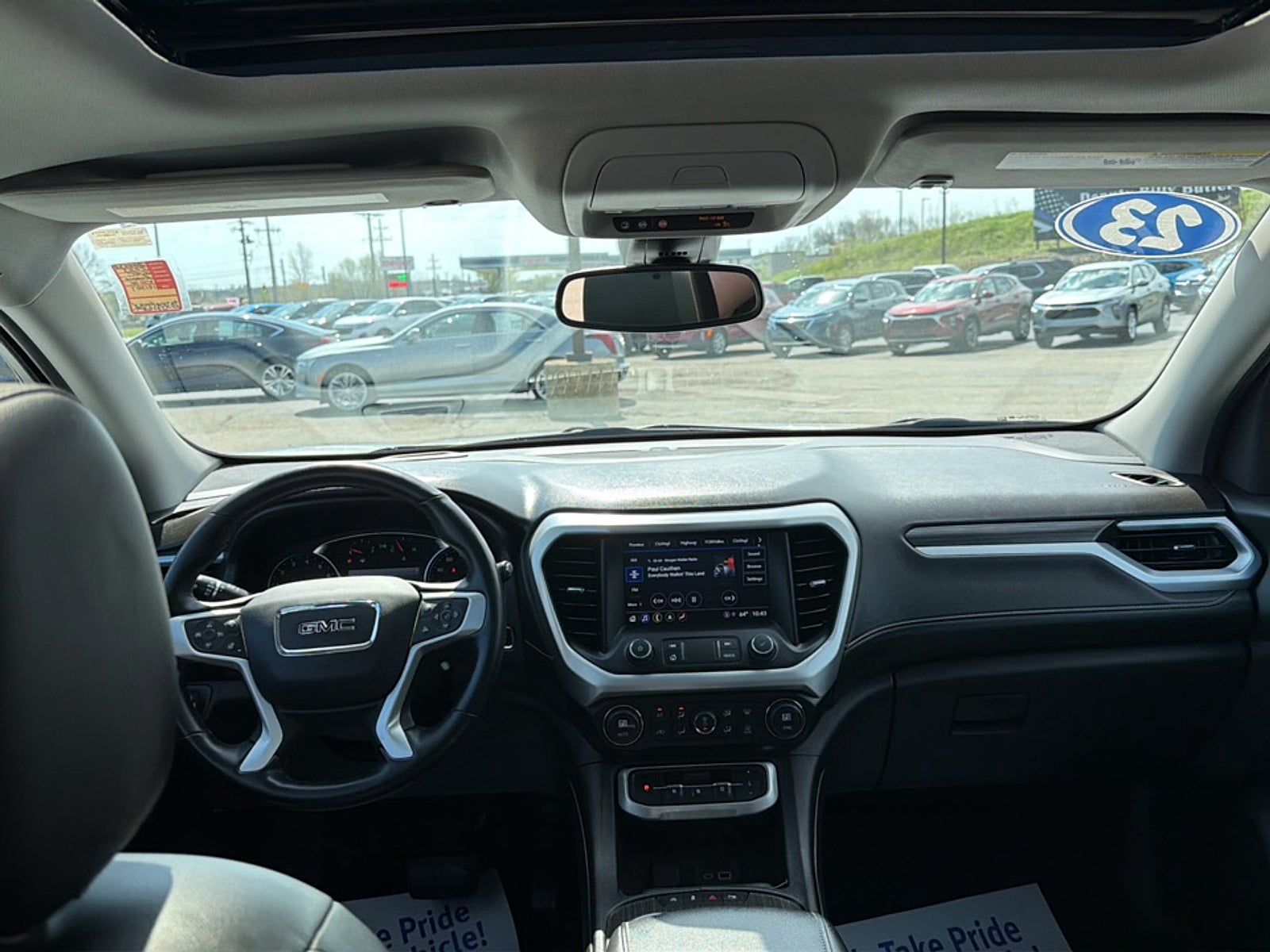 2023 GMC Acadia SLT