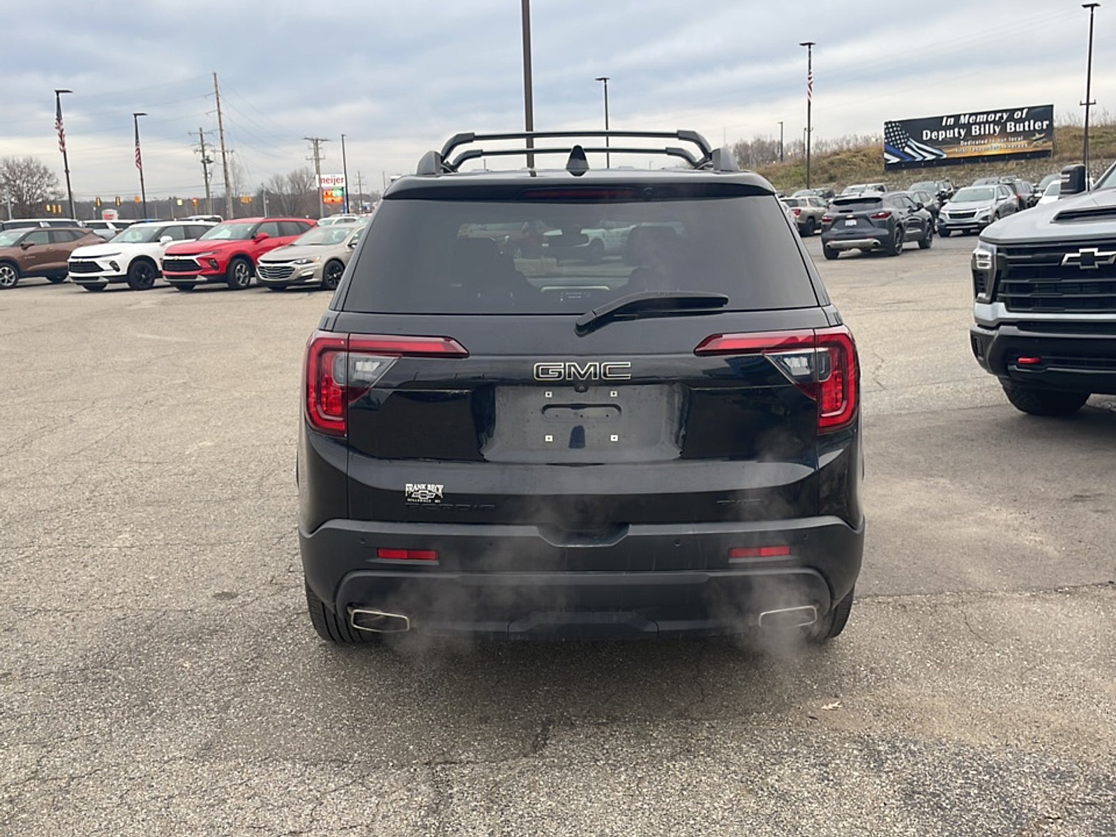 2023 GMC Acadia SLE