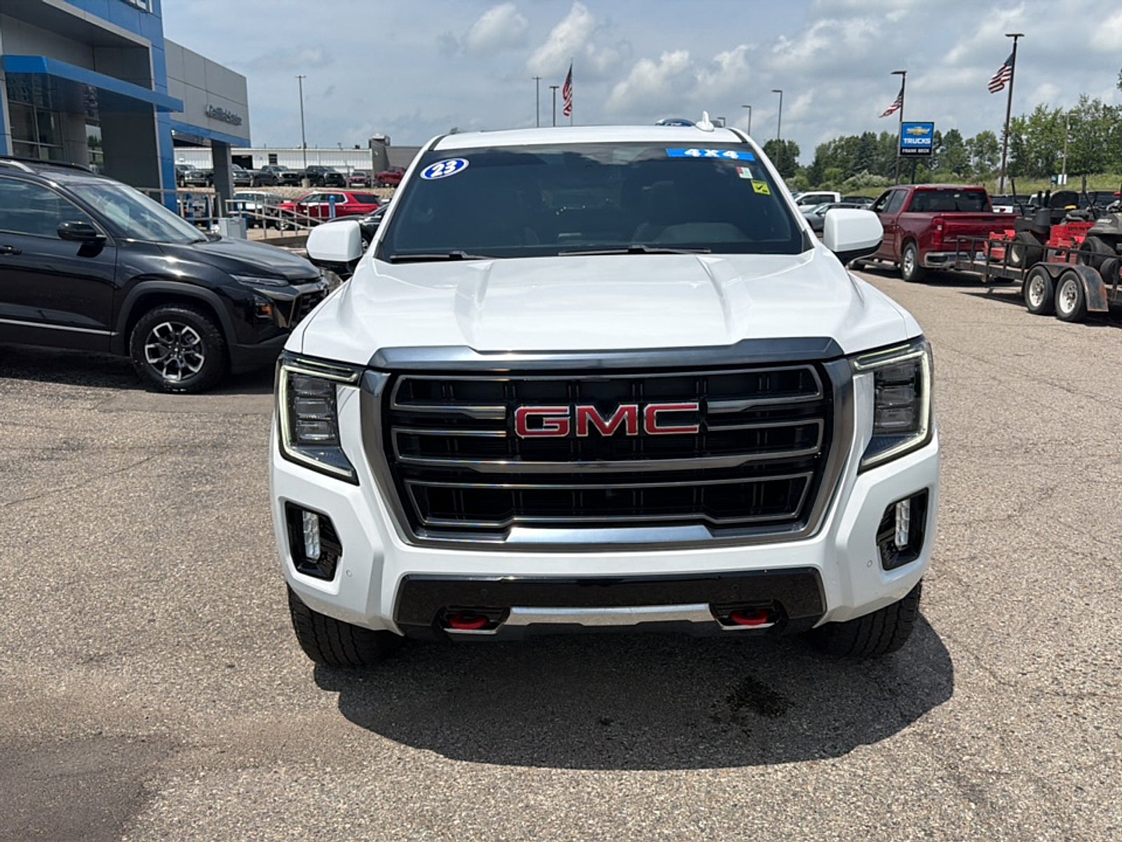 2023 GMC Yukon XL AT4
