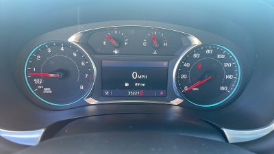 2022 Chevrolet Traverse LT Cloth