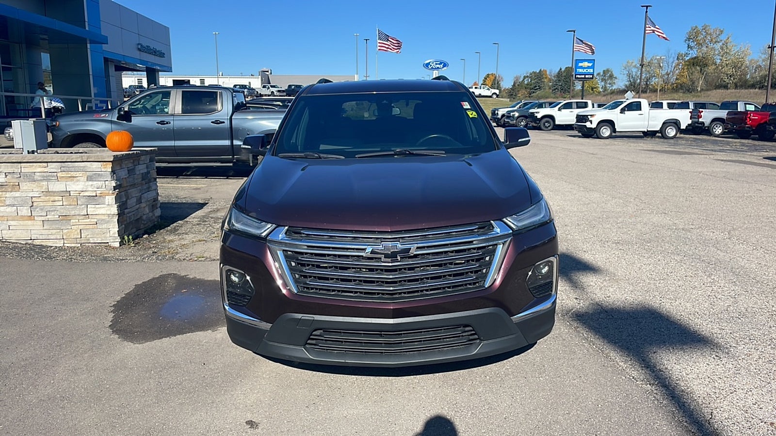2022 Chevrolet Traverse LT Cloth
