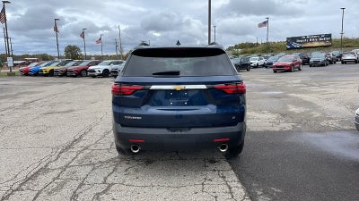 2022 Chevrolet Traverse LT Cloth