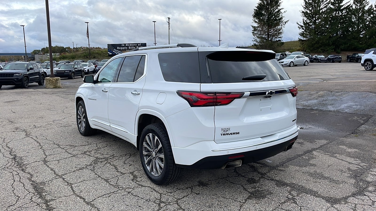 2023 Chevrolet Traverse Premier