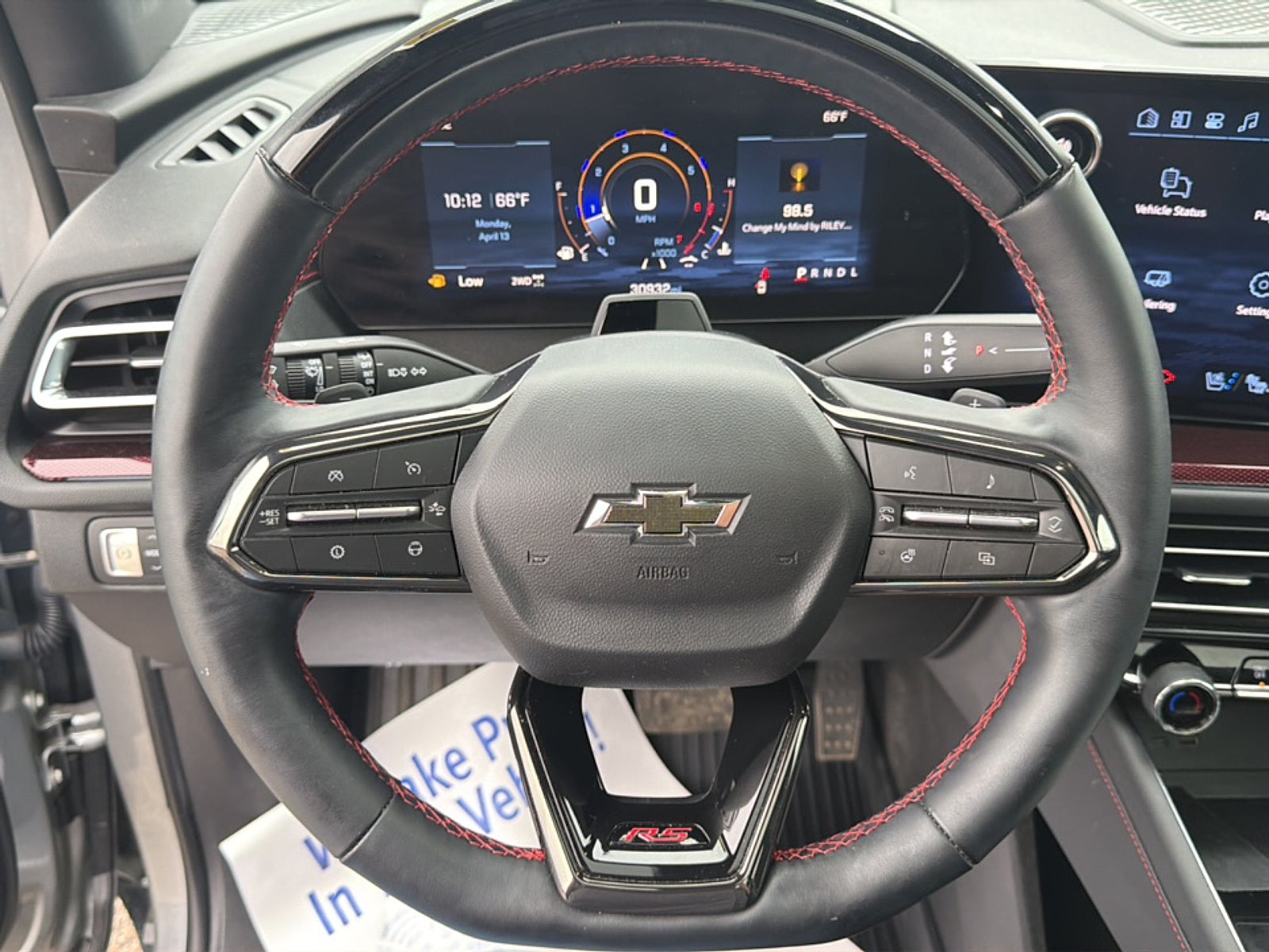 2025 Chevrolet Traverse RS