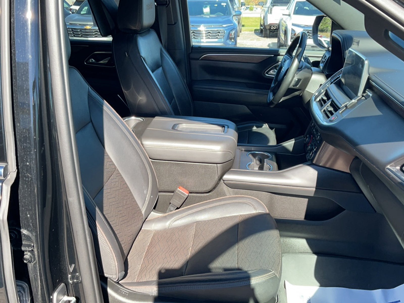2023 Chevrolet Suburban High Country