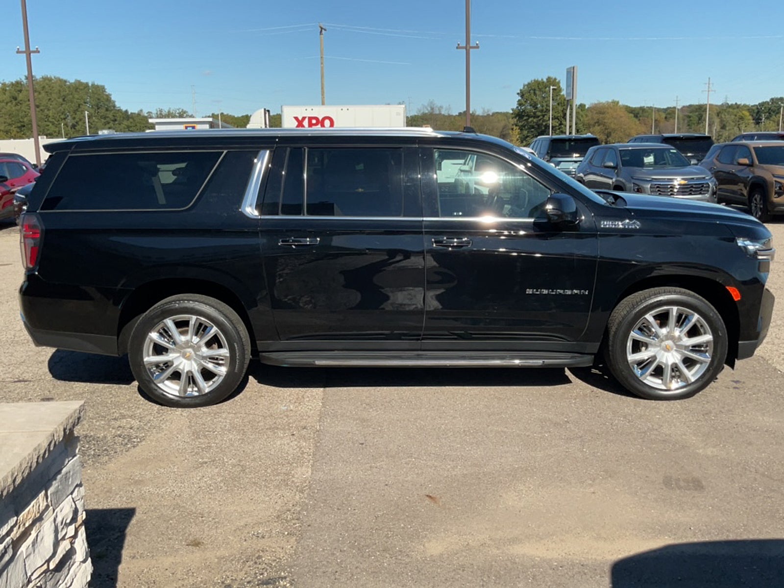 2023 Chevrolet Suburban High Country