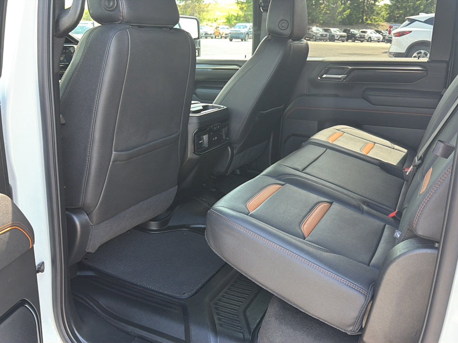 2025 GMC Sierra 2500 HD AT4