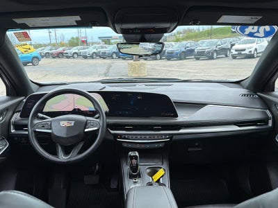 2024 Cadillac XT4 Premium Luxury