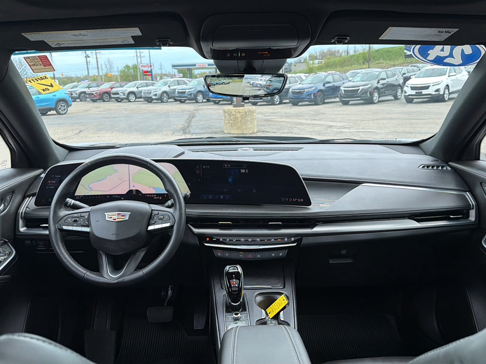 2024 Cadillac XT4 Premium Luxury