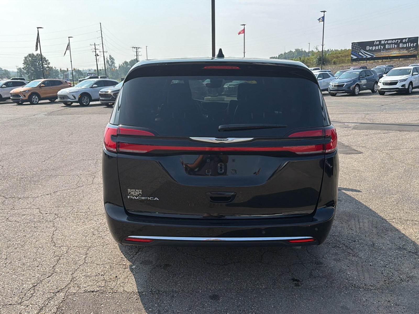 2026 Chrysler Pacifica Select