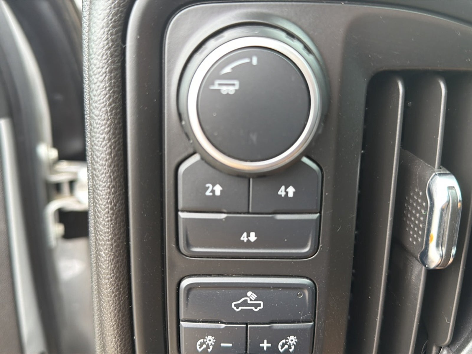 2023 Chevrolet Silverado 2500 HD Custom
