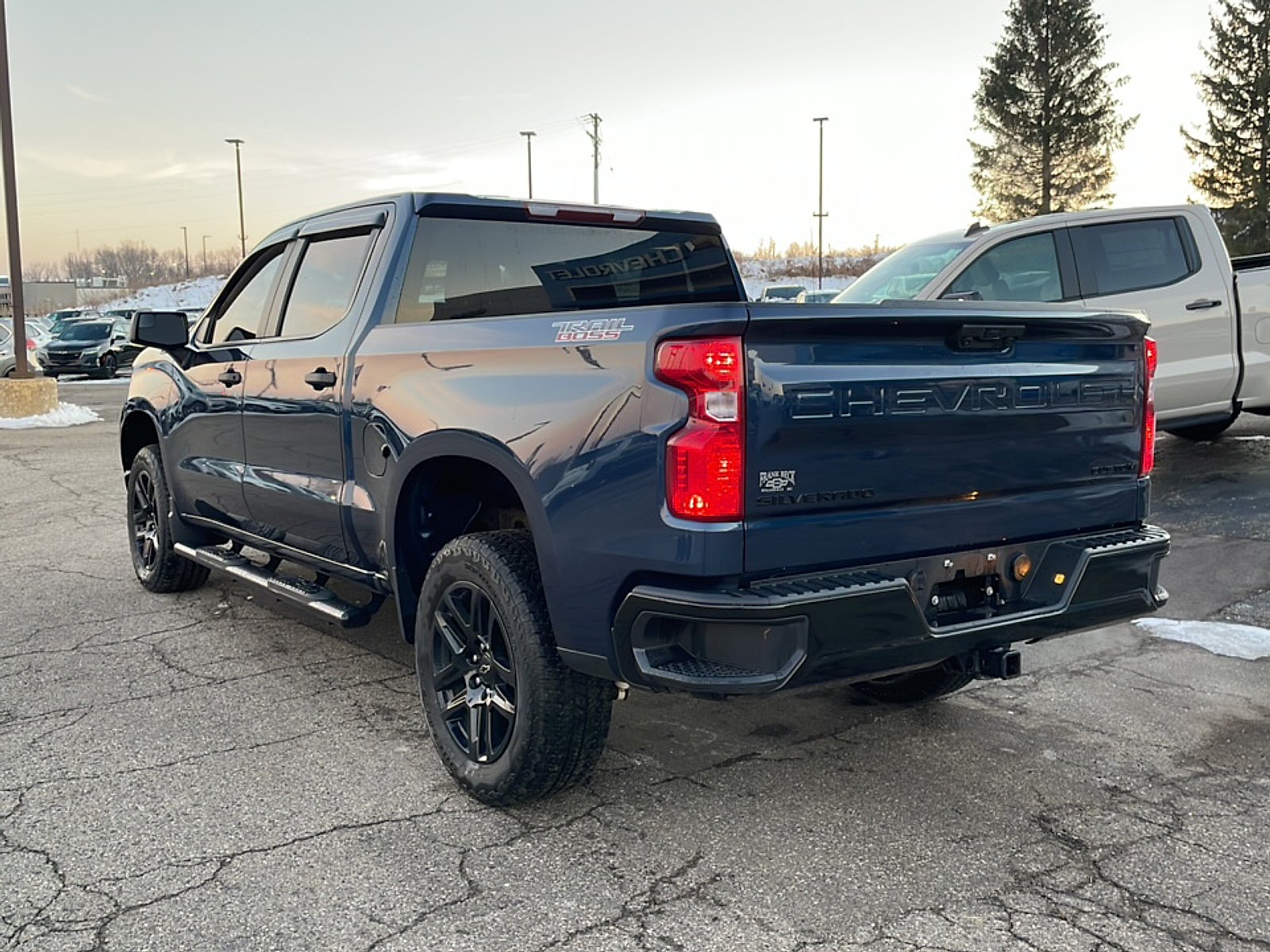2022 Chevrolet Silverado 1500 Custom Trail Boss