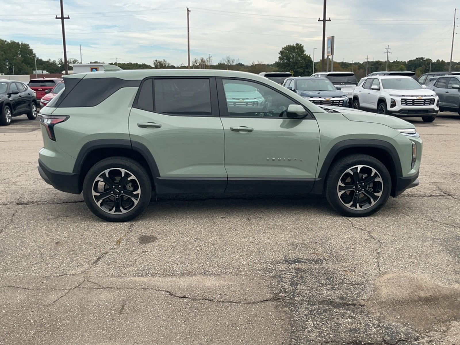 2025 Chevrolet Equinox LT