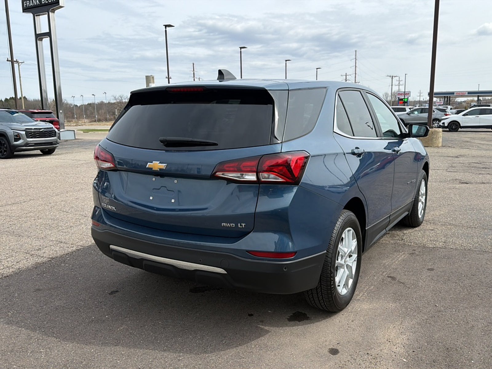 2024 Chevrolet Equinox LT