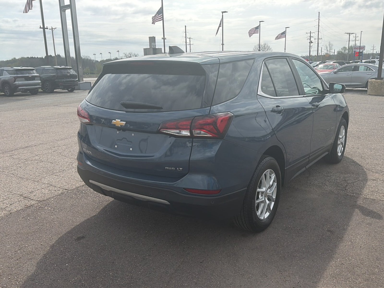 2024 Chevrolet Equinox LT