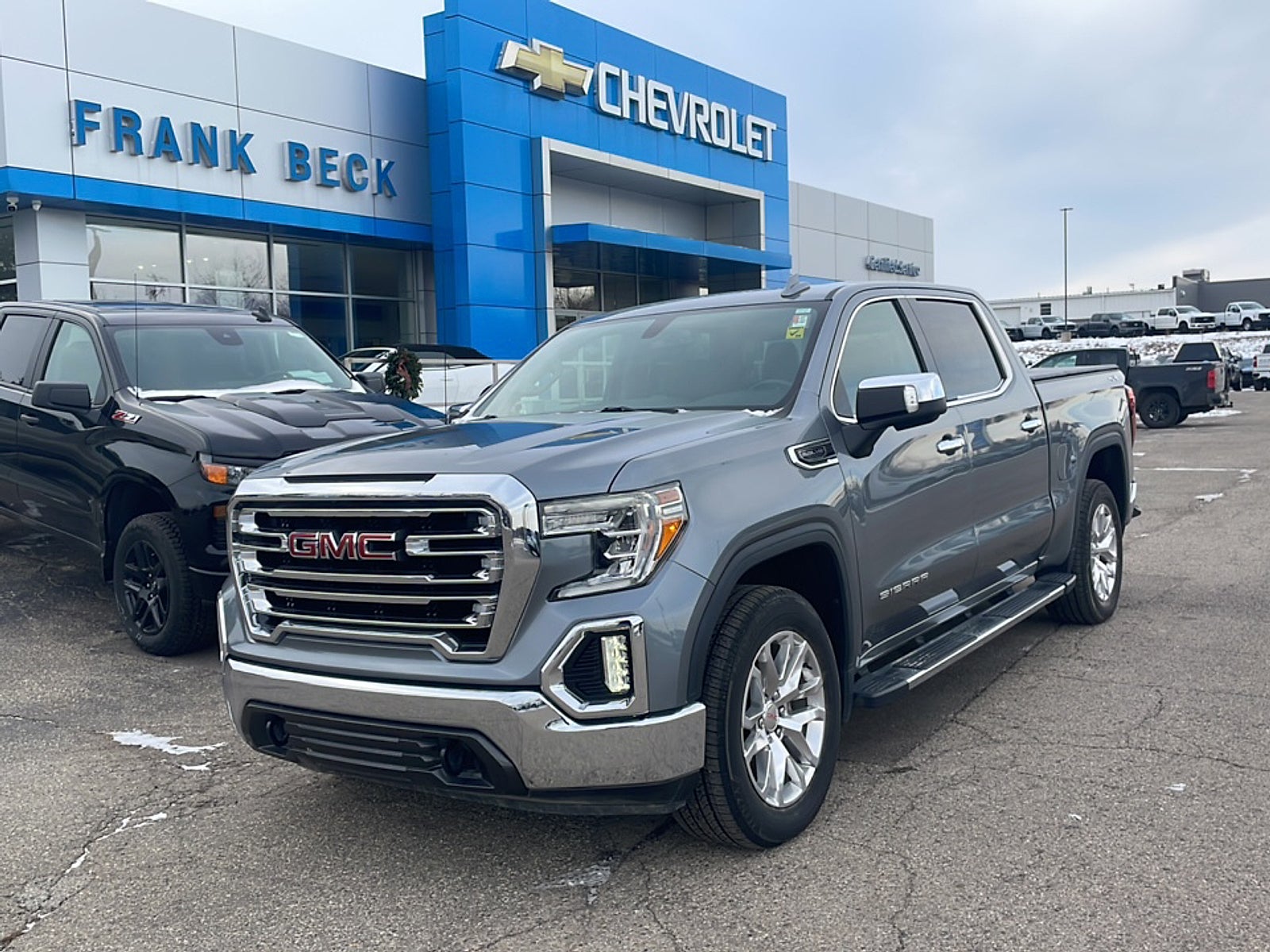 2020 GMC Sierra 1500 SLT