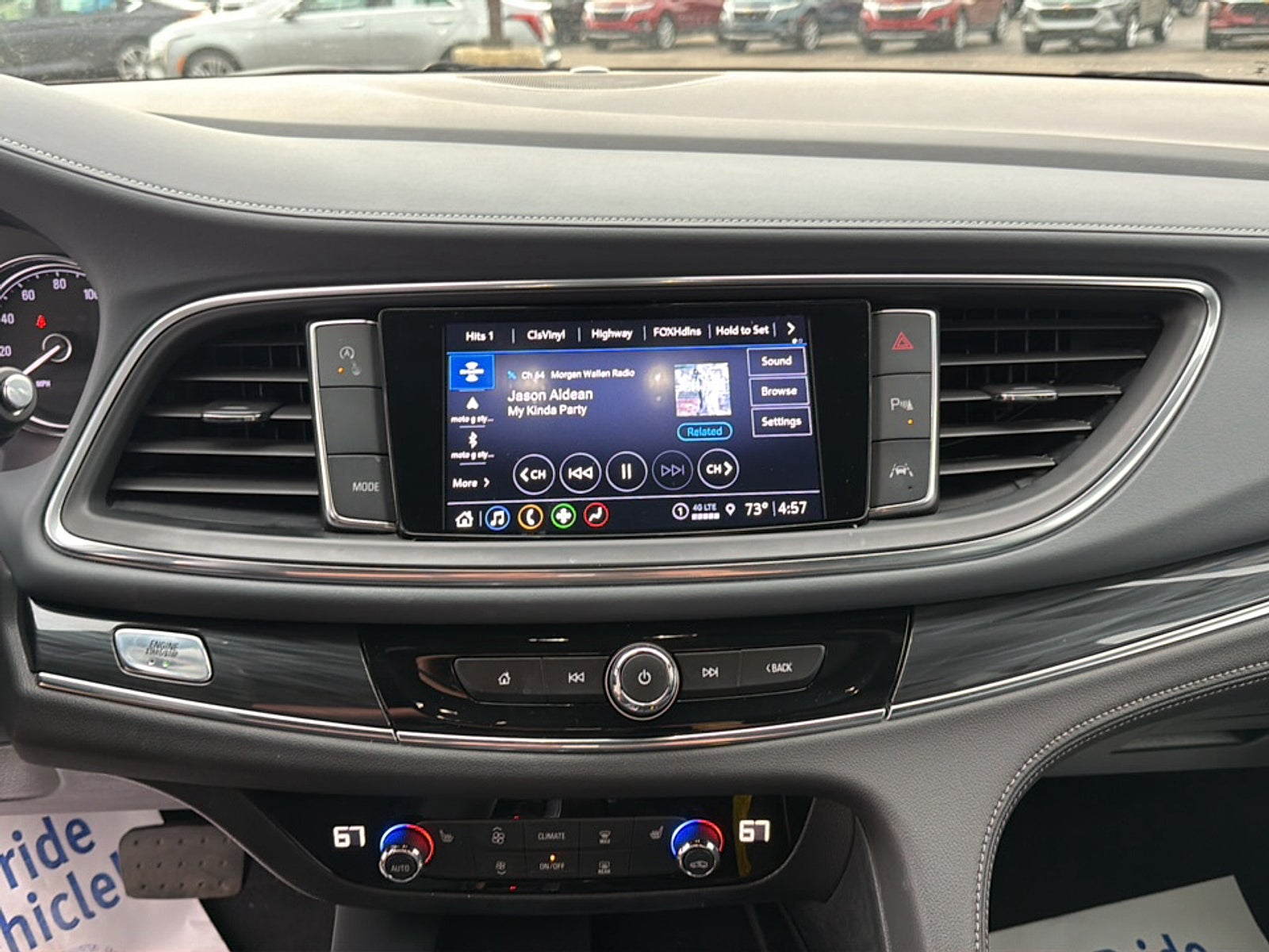 2024 Buick Enclave Essence
