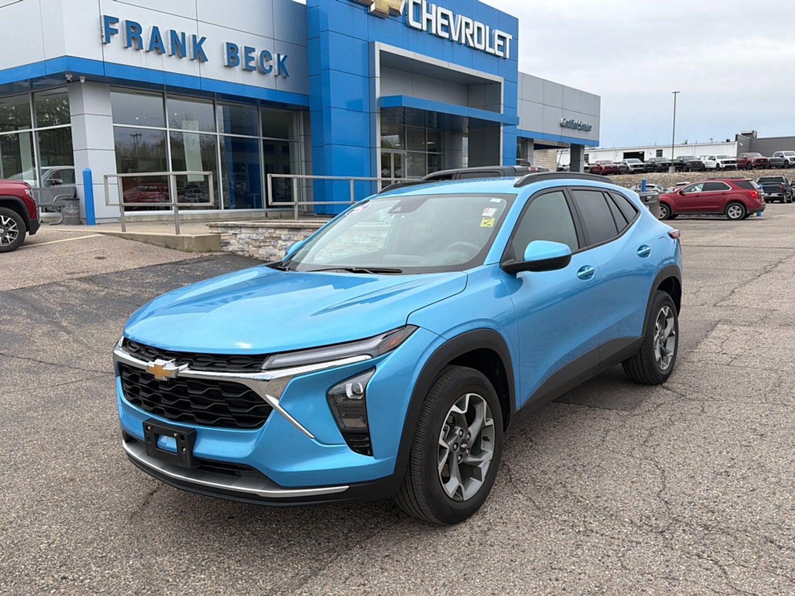 2025 Chevrolet Trax LT
