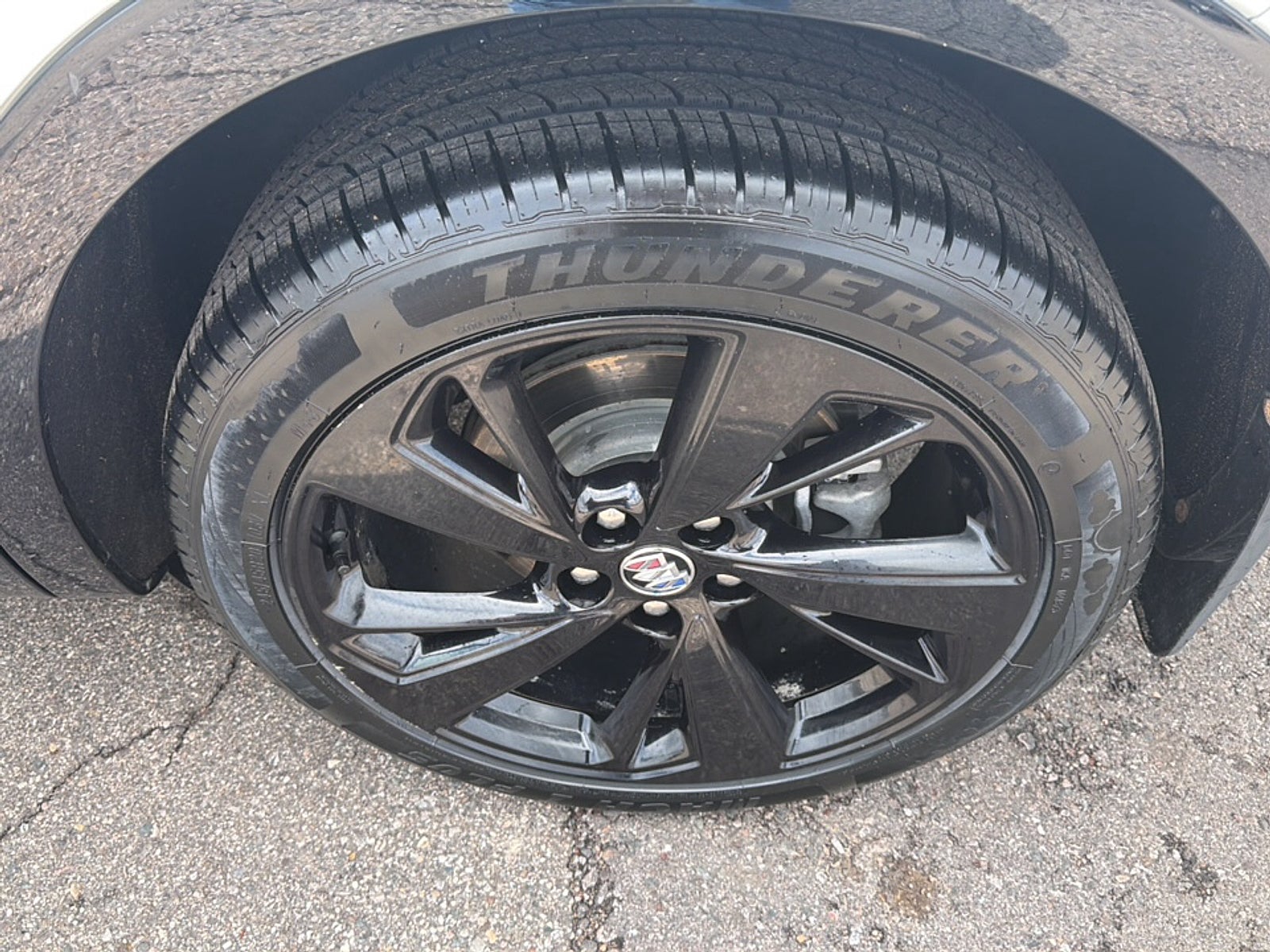 2022 Buick Envision Essence