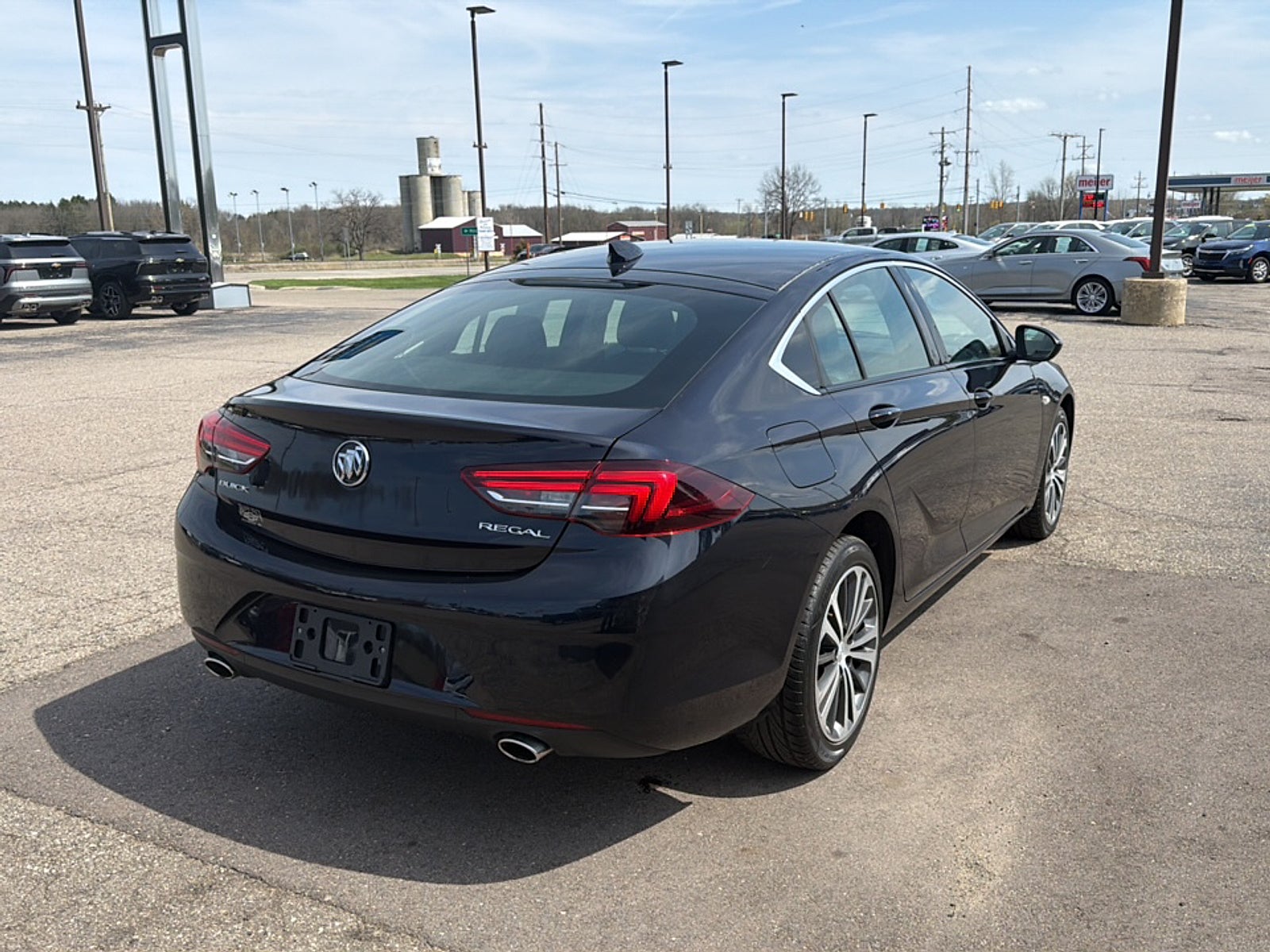 2018 Buick Regal Sportback Preferred II